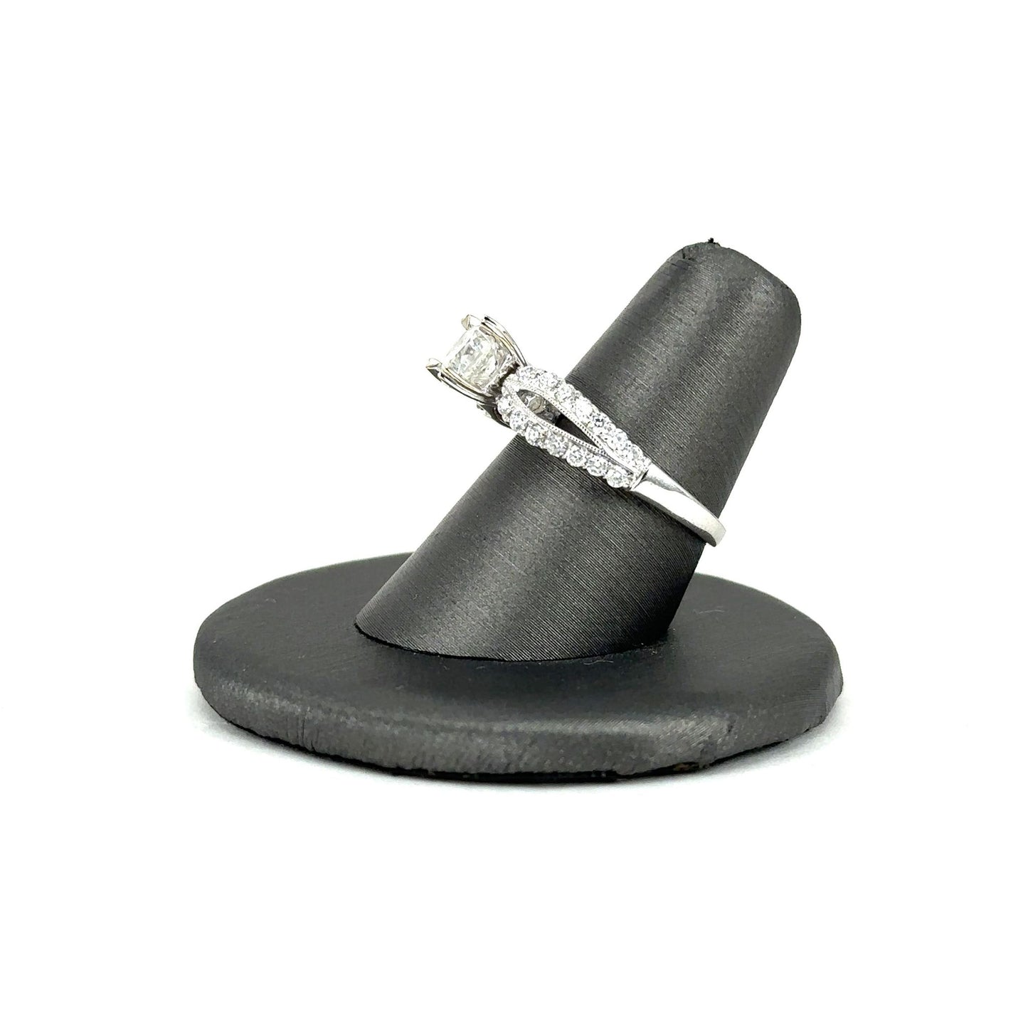 White Gold Round Diamond Engagement Ring