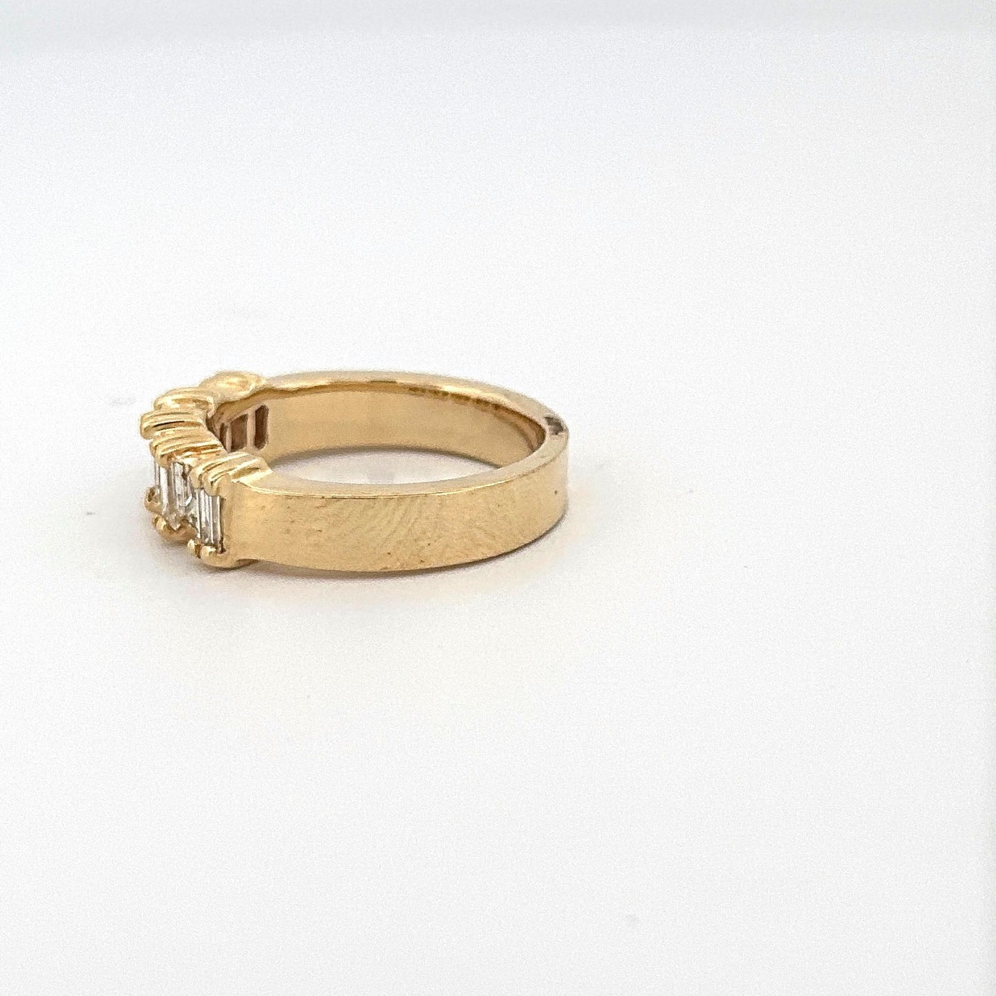 Yellow Gold Ladies Diamond Wedding Band