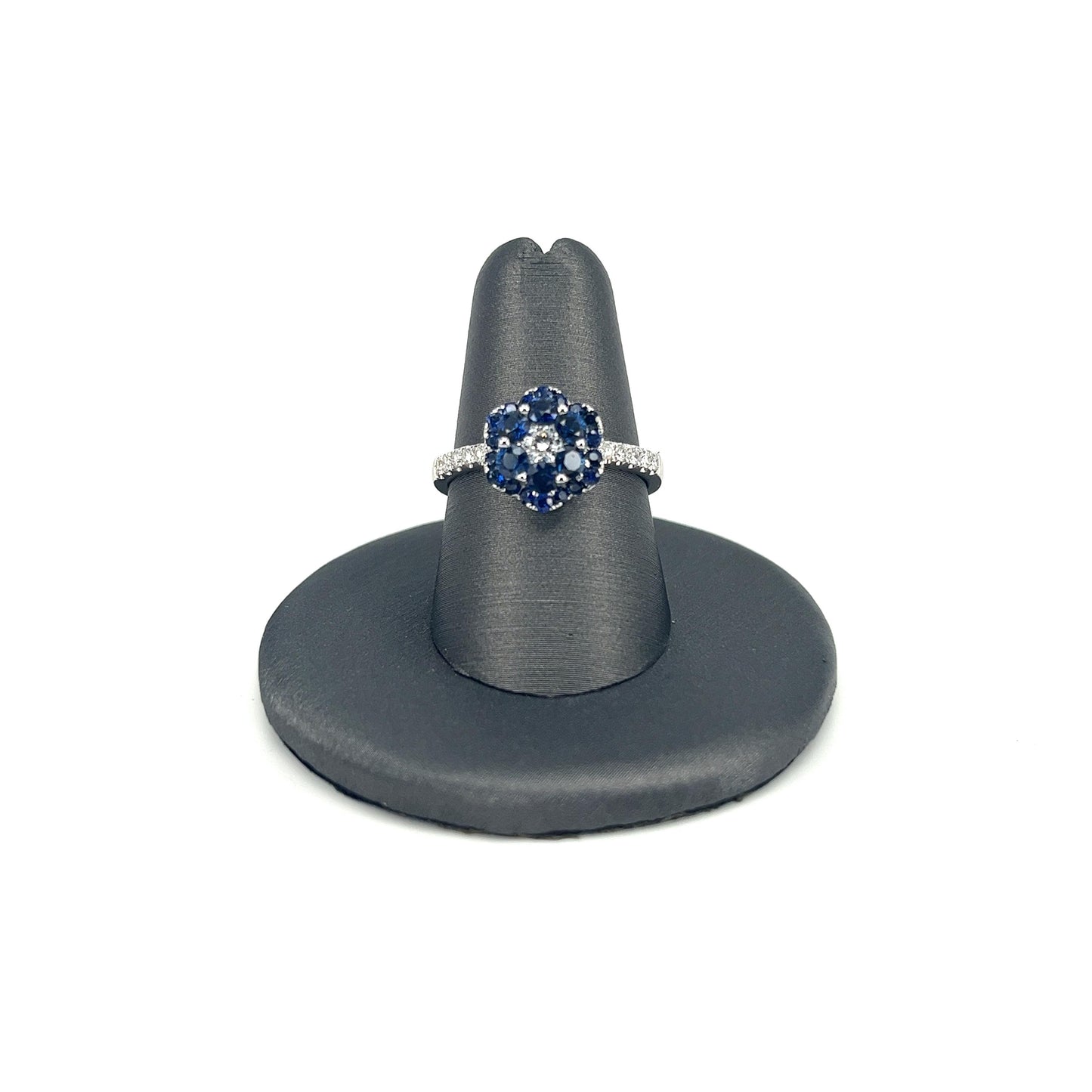White Gold Sapphire Ladies Fashion Ring