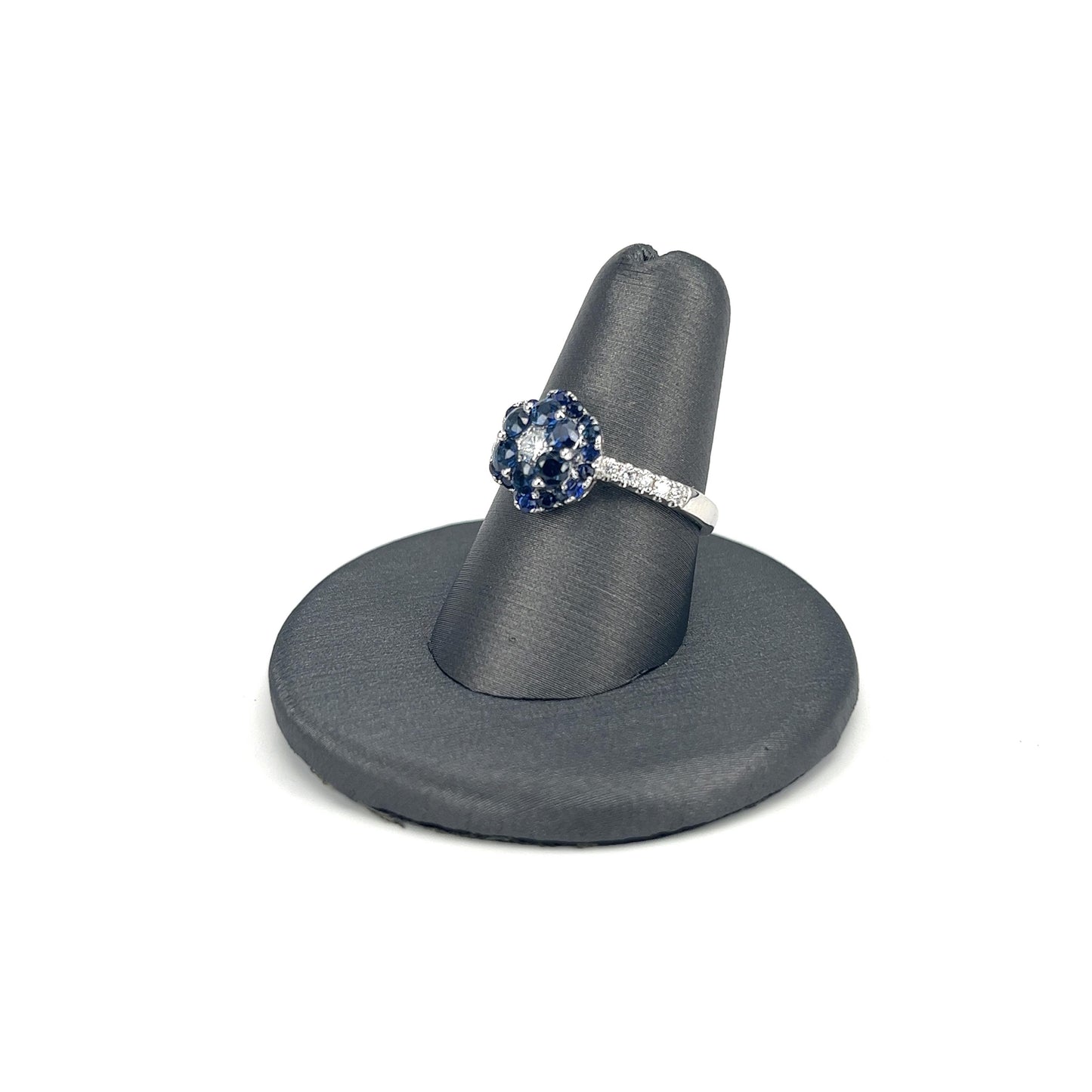 White Gold Sapphire Ladies Fashion Ring