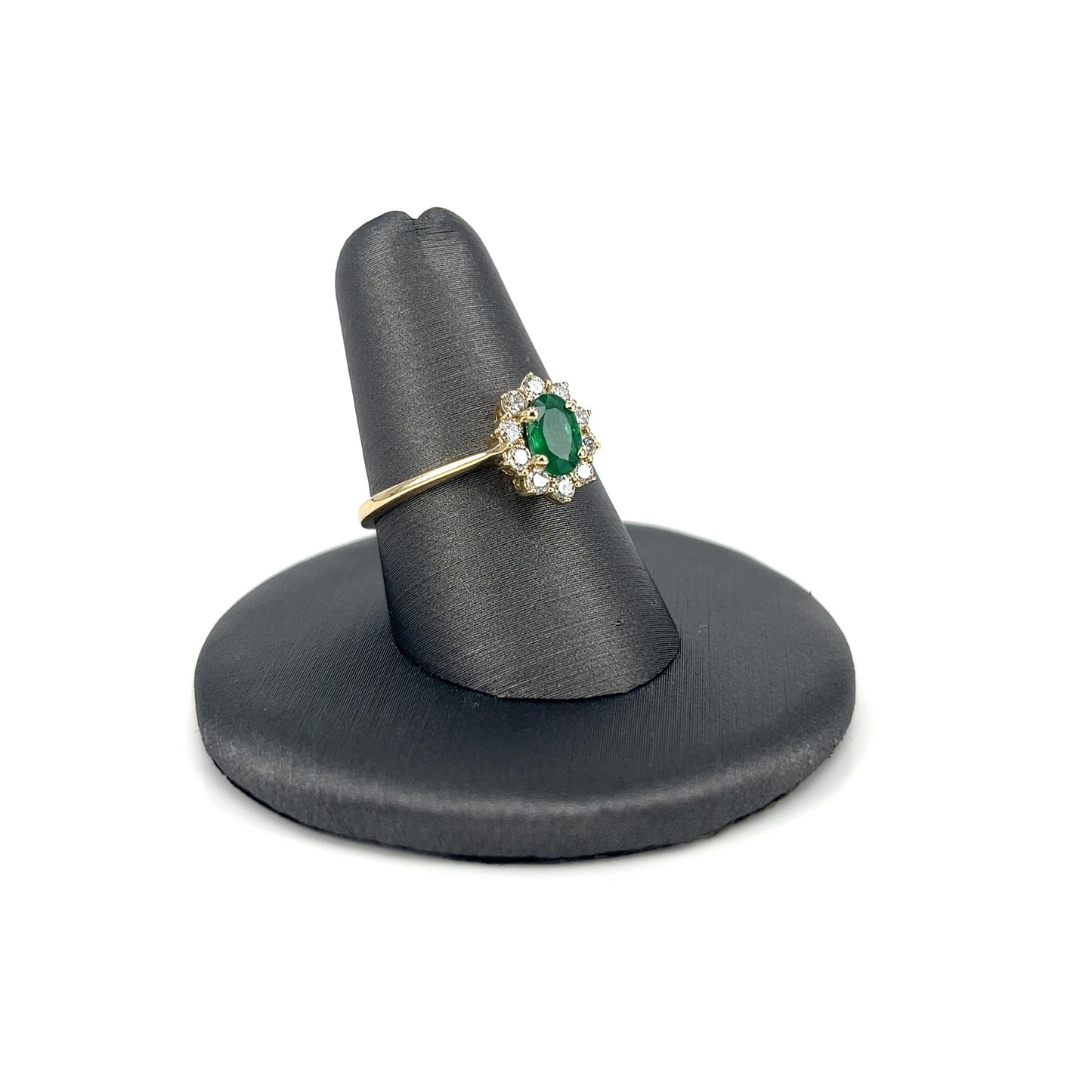 Yellow Gold Oval-Cut Emerald Ladies Ring