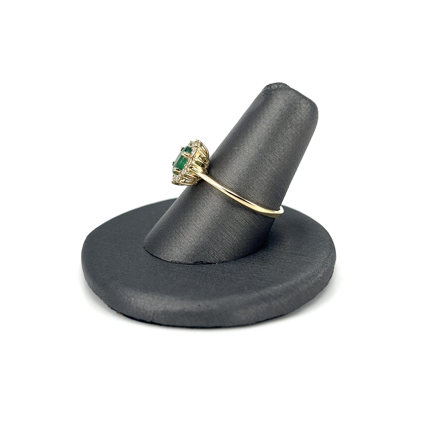 Yellow Gold Oval-Cut Emerald Ladies Ring