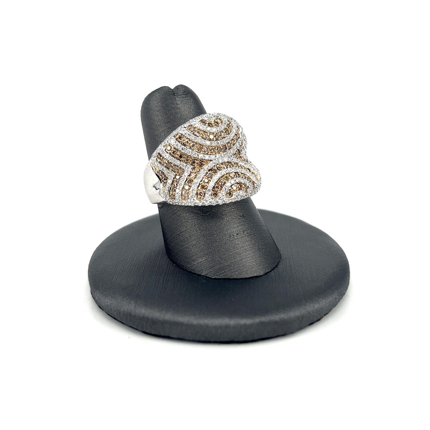 White Gold Chocolate White Diamond Fashion Ring