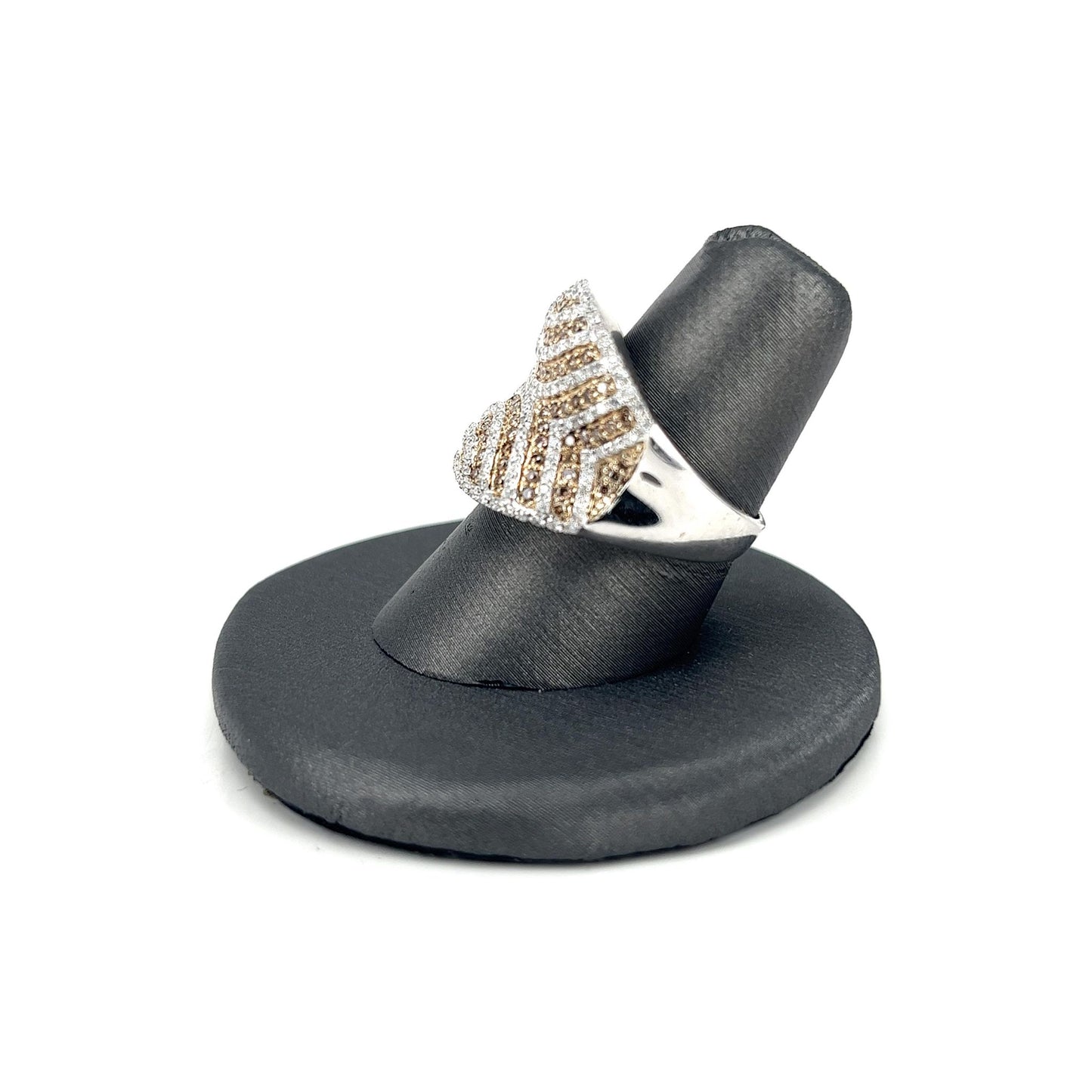White Gold Chocolate White Diamond Fashion Ring