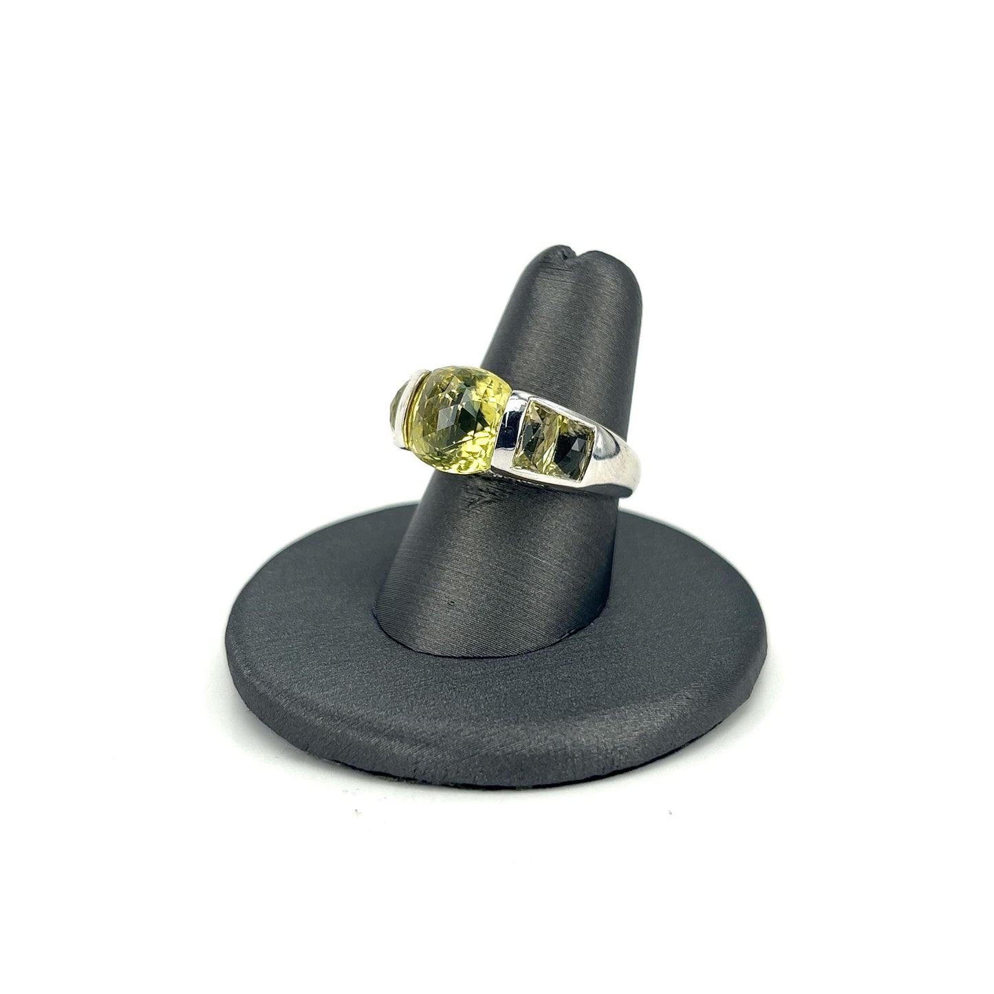 White Gold Peridot Estate Fashion Ring