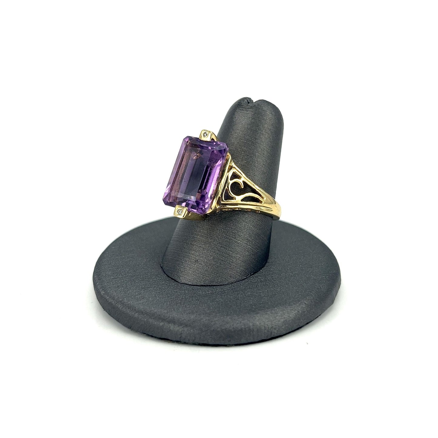 Yellow Gold Emerald Cut Amethyst Ring