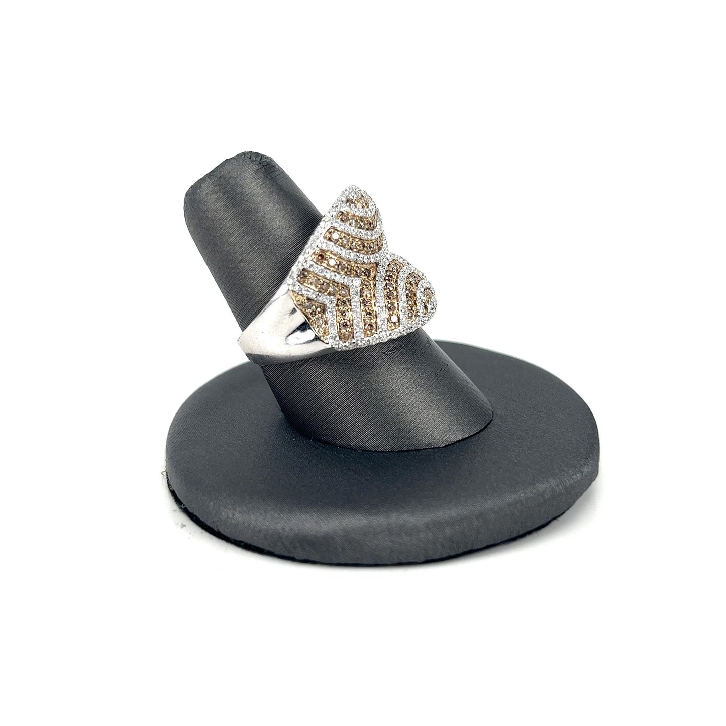 White Gold Chocolate White Diamond Fashion Ring