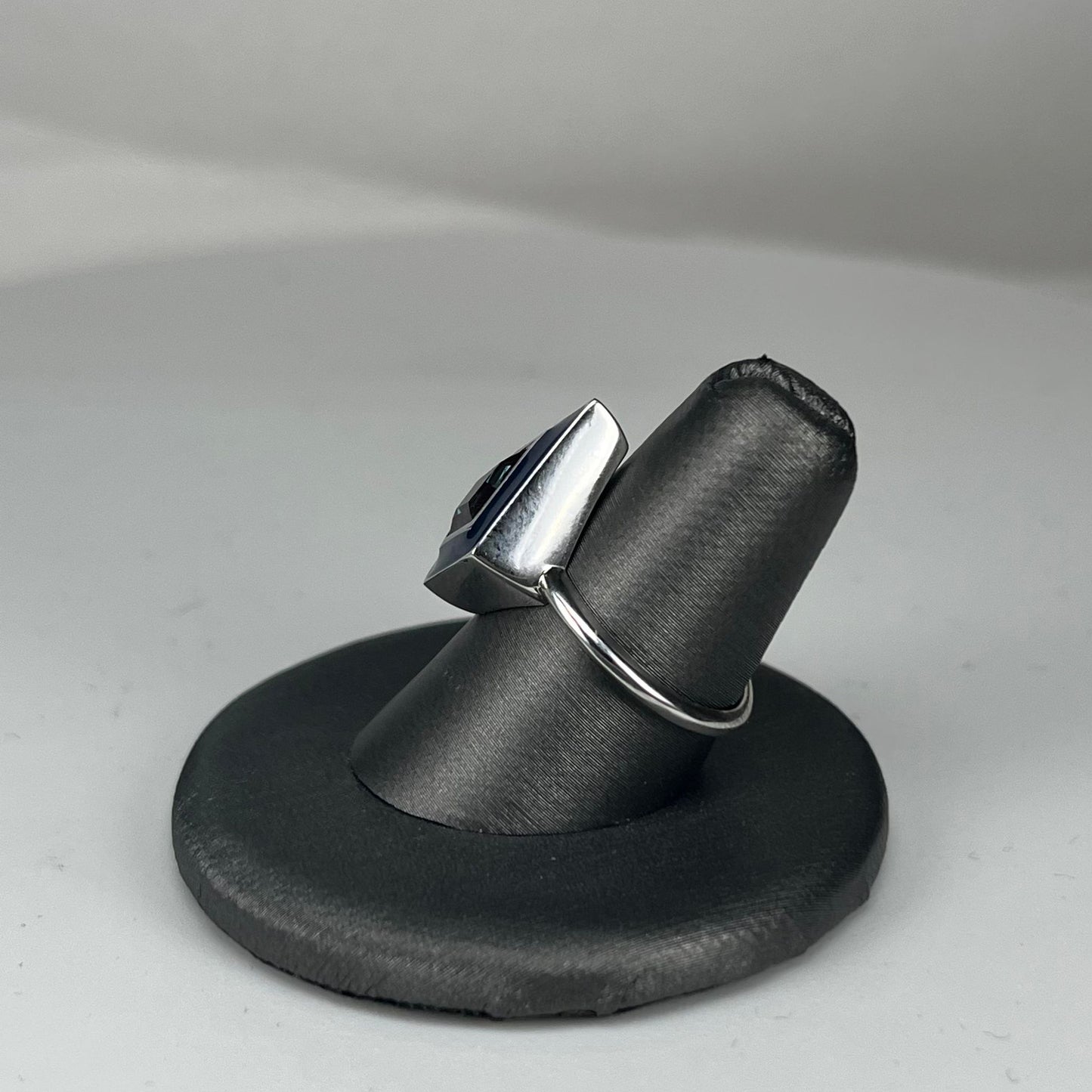 White Gold Lab Grown Alexandrite Enamel Ring