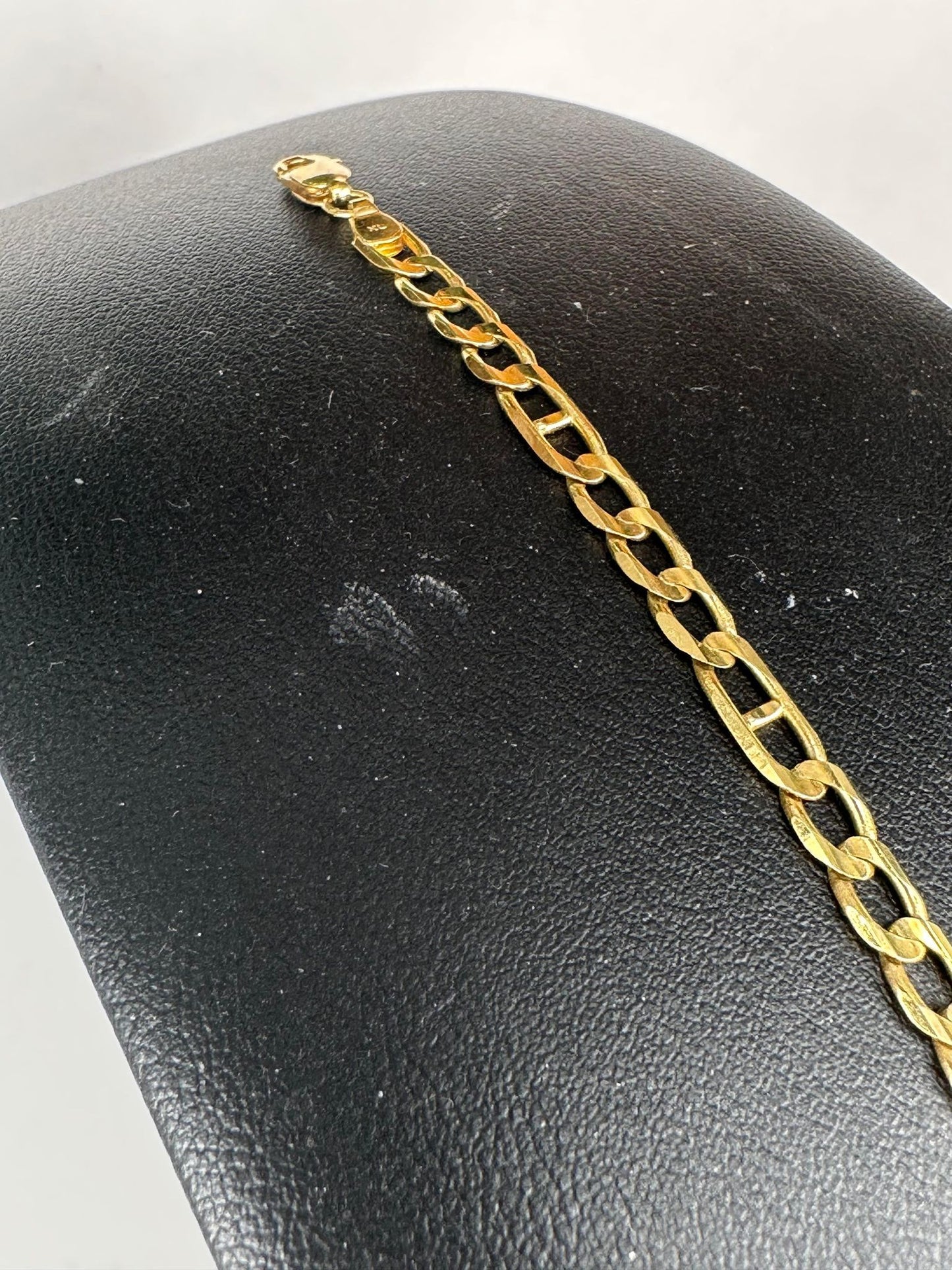 Yellow Gold Anchor Link Bracelet