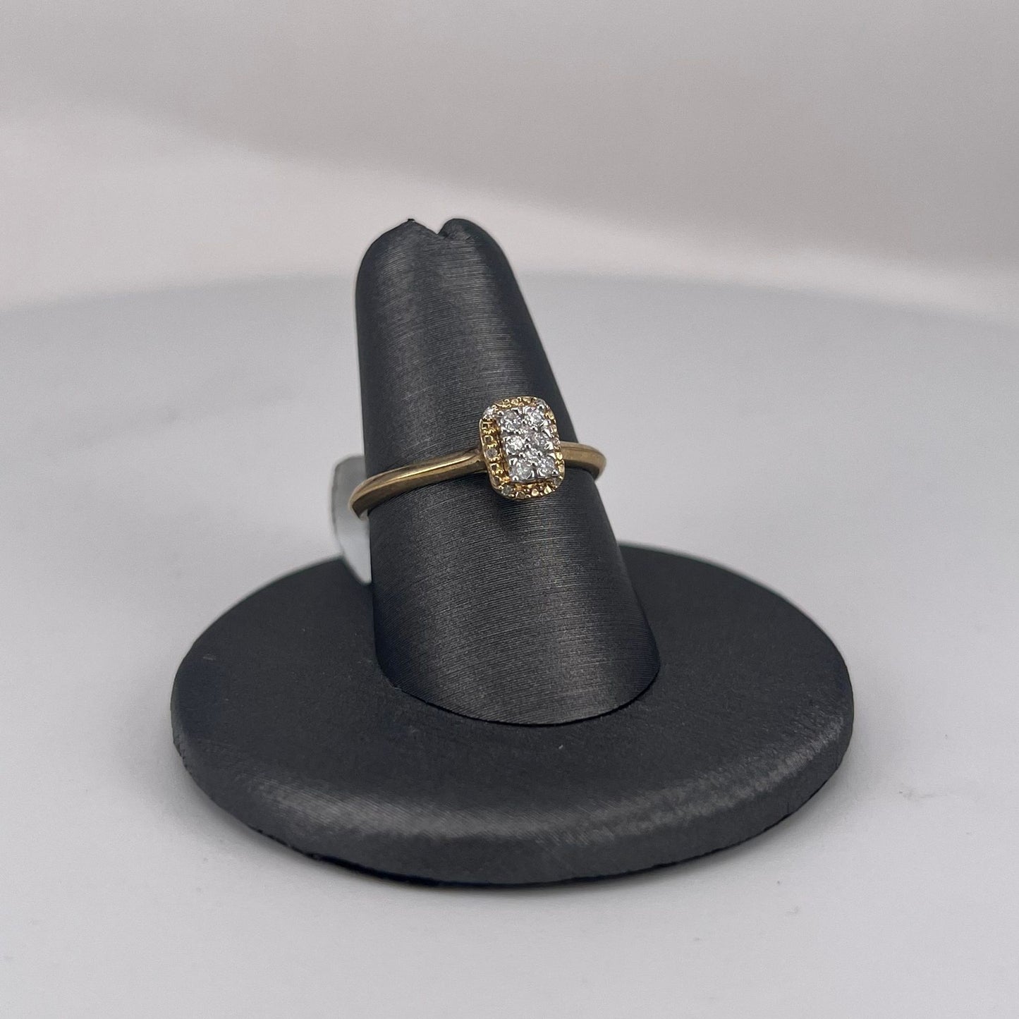 Yellow Gold Cluster Diamond Ring