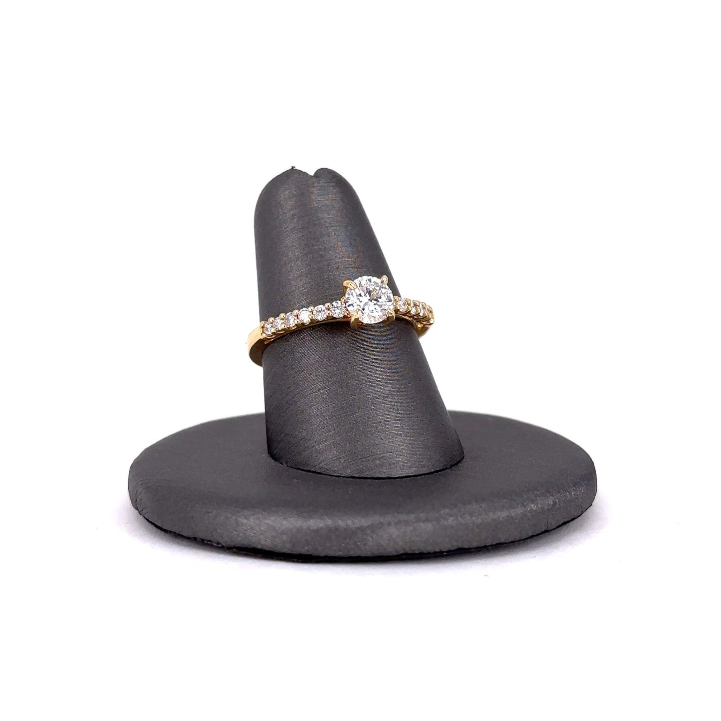 Yellow Gold Round Lab Grown Diamond Engagement Ring