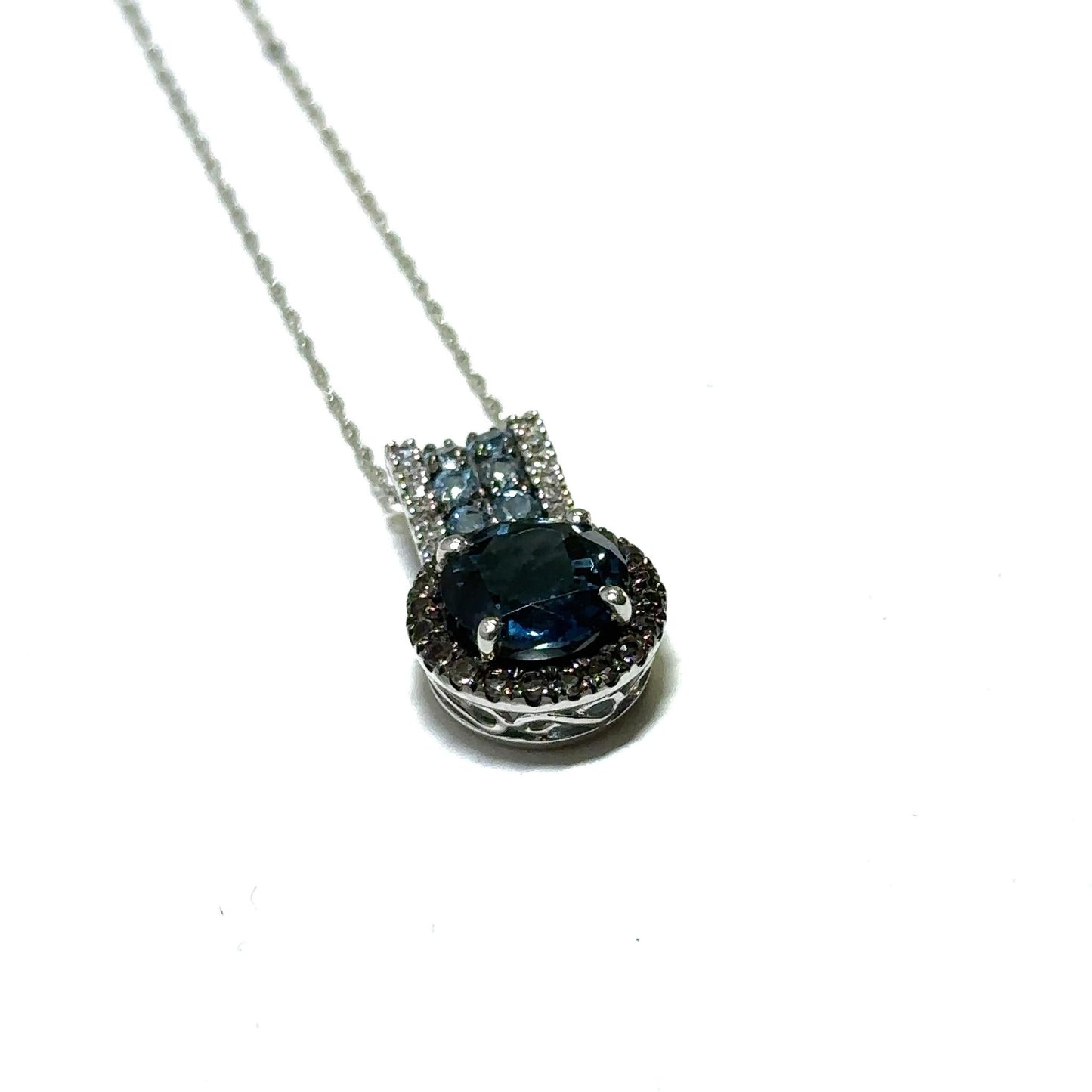 White Gold London Blue Topaz Pendant