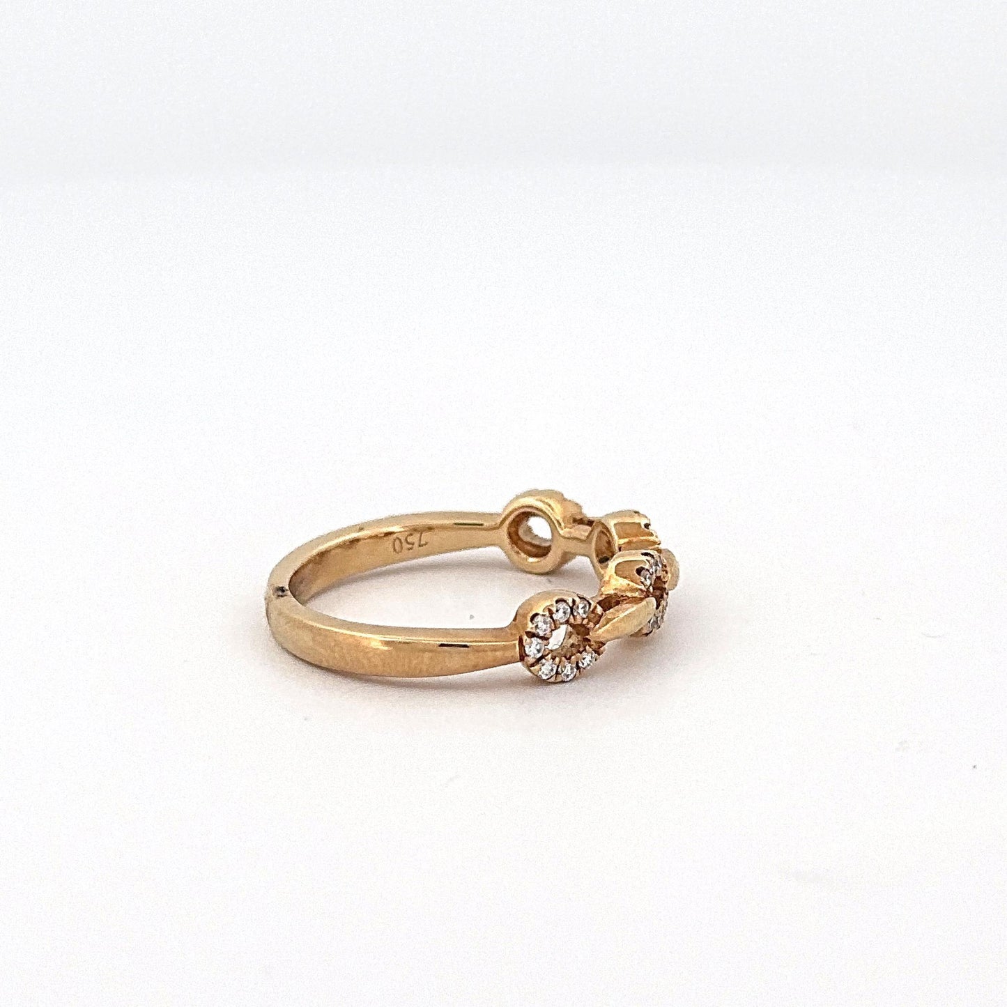 Yellow Gold Diamond Chain Link Design Wedding Band